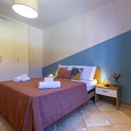 Romantic Bohemien Apartment- Private Terrace *